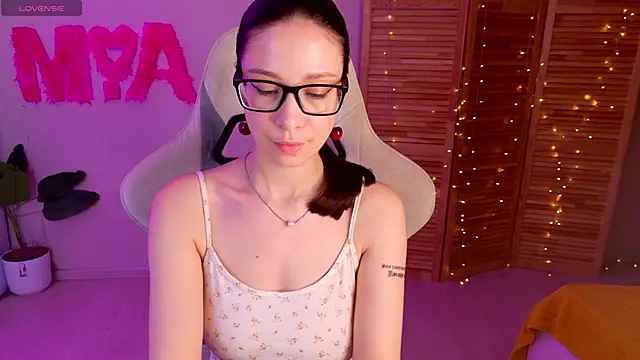 Snapshot of Miss_Mia_Murr chatting on September 13, 2025, 6:46 am Miss Mia Murr online show from September 13, 2025, 6:46 am