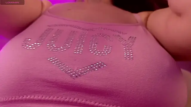 Snapshot of Miss_Mia_Murr chatting on November 20, 2025, 4:57 am Miss Mia Murr online show from November 20, 2025, 4:57 am