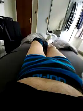 pascalino100 online show from October 6, 2025, 2:40 pm