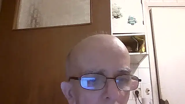 mariusica1xh online show from July 9, 2026, 7:24 pm