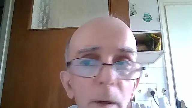 mariusica1xh online show from July 18, 2026, 10:46 am