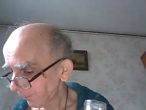 mariusica1xh online show from October 26, 2025, 2:39 pm