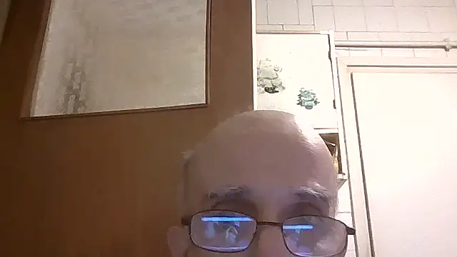 mariusica1xh online show from August 3, 2026, 1:03 am
