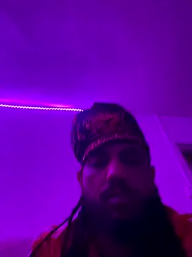 Snapshot of Rastamanzigy22 chatting on October 16, 2025, 2:36 pm Rastamanzigy22 online show from October 16, 2025, 2:36 pm