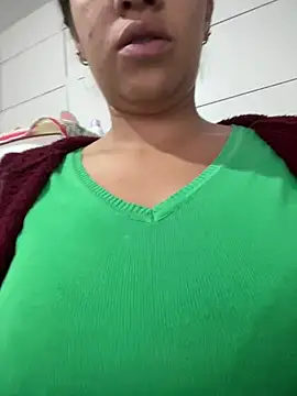 Gabizinhagirls online show from July 16, 2026, 10:45 am