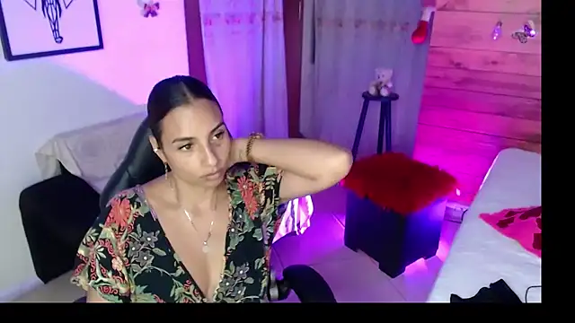 mykaelahoney online show from March 6, 2026, 4:51 am