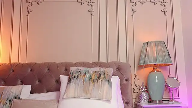 MayaVixxen online show from February 13, 2026, 3:06 am