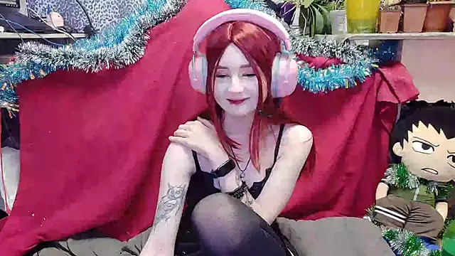 Snapshot of Linda_Harrisons chatting on December 15, 2024, 5:42 pm Linda Harrisons online show from December 15, 2024, 5:42 pm