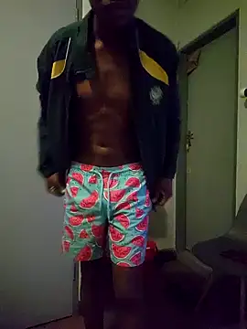 Snapshot of Userio072 chatting on February 7, 2025, 3:34 am Userio072 online show from February 7, 2025, 3:34 am