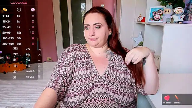 lovely adelle online show from November 23, 2025, 9:52 am