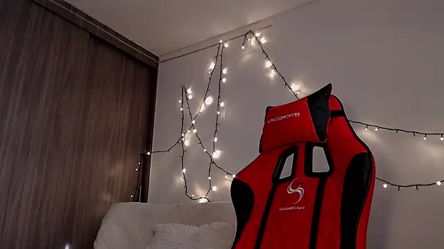 thomas gun online show from December 21, 2024, 8:54 pm