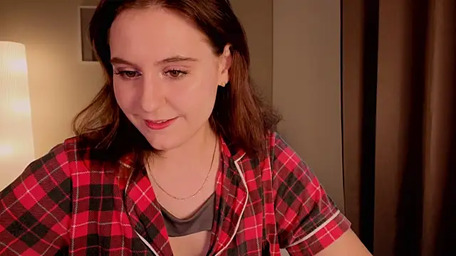 Snapshot of Diana_Flower chatting on November 14, 2025, 4:16 am Diana Flower online show from November 14, 2025, 4:16 am