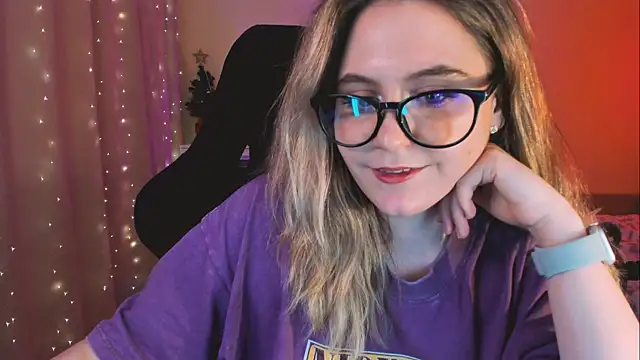 Snapshot of Diana_Flower chatting on February 8, 2025, 12:39 pm Diana Flower online show from February 8, 2025, 12:39 pm