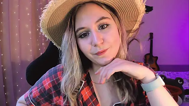 Snapshot of Diana_Flower chatting on February 14, 2025, 9:45 am Diana Flower online show from February 14, 2025, 9:45 am