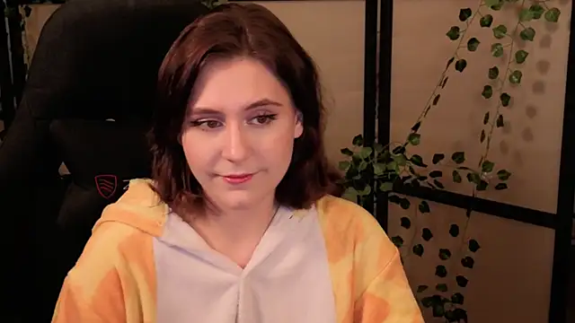 Snapshot of Diana_Flower chatting on February 13, 2026, 11:43 am Diana Flower online show from February 13, 2026, 11:43 am