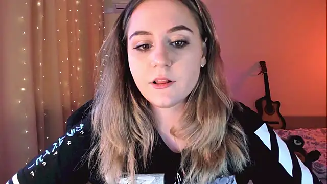 Snapshot of Diana_Flower chatting on February 22, 2025, 10:51 am Diana Flower online show from February 22, 2025, 10:51 am