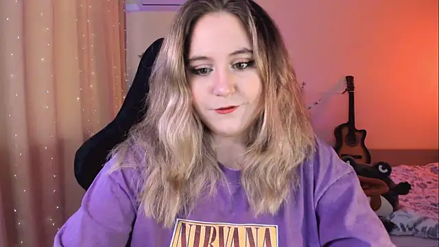 Snapshot of Diana_Flower chatting on February 21, 2025, 10:07 am Diana Flower online show from February 21, 2025, 10:07 am