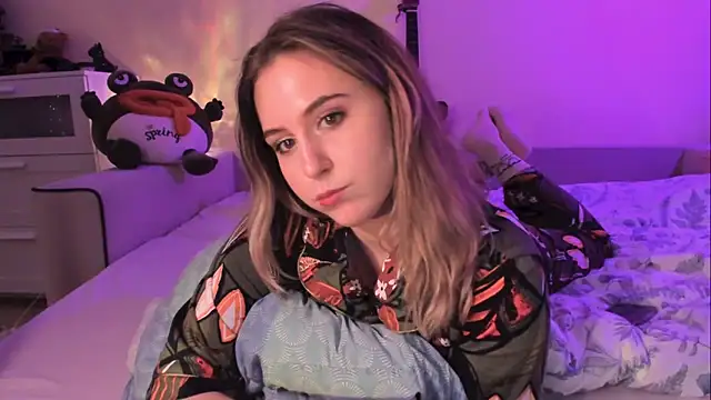 Snapshot of Diana_Flower chatting on February 22, 2025, 2:19 pm Diana Flower online show from February 22, 2025, 2:19 pm