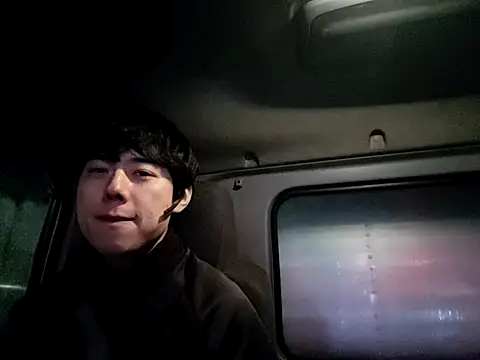 whitebriefboy online show from February 10, 2026, 7:13 pm