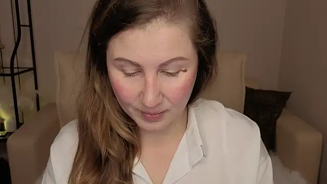 Snapshot of Helens_love chatting on November 2, 2025, 1:54 am Helens love online show from November 2, 2025, 1:54 am