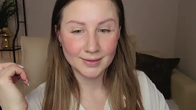 Helens love online show from May 1, 2026, 1:43 am