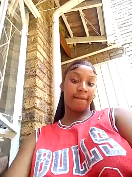 Snapshot of Candy_Love_18 chatting on December 13, 2024, 11:34 am Candy Love 18 online show from December 13, 2024, 11:34 am