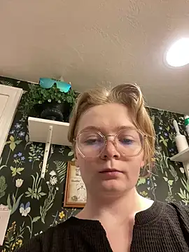 AddalineSwift online show from January 13, 2025, 9:52 pm