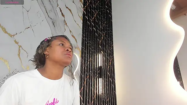 Snapshot of ebony_hot1 chatting on October 22, 2025, 2:16 pm ebony hot1 online show from October 22, 2025, 2:16 pm