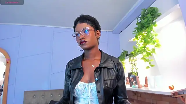 Snapshot of amber-hill chatting on July 24, 2026, 12:12 pm amber-hill online show from July 24, 2026, 12:12 pm