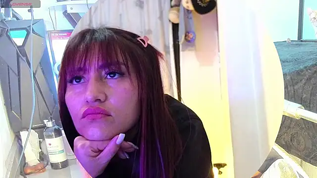 Snapshot of jolee__ chatting on November 14, 2025, 2:26 am jolee online show from November 14, 2025, 2:26 am