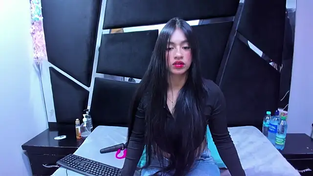 Snapshot of Mariana_Prin chatting on June 8, 2026, 3:07 am Mariana Prin online show from June 8, 2026, 3:07 am