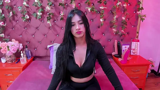 Mariana Prin online show from December 21, 2025, 2:46 am