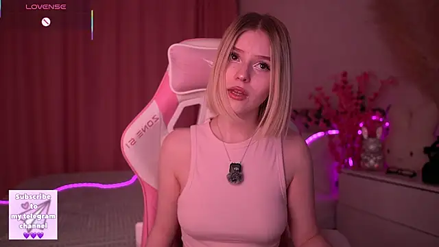 Snapshot of Dragonwind chatting on March 12, 2026, 11:20 pm Dragonwind online show from March 12, 2026, 11:20 pm