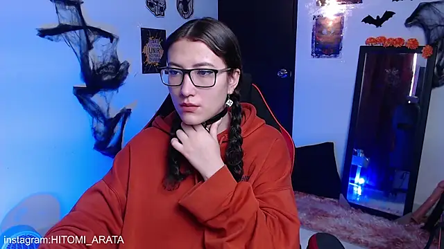 Snapshot of hitomi_arata chatting on November 27, 2025, 11:10 am hitomi arata online show from November 27, 2025, 11:10 am