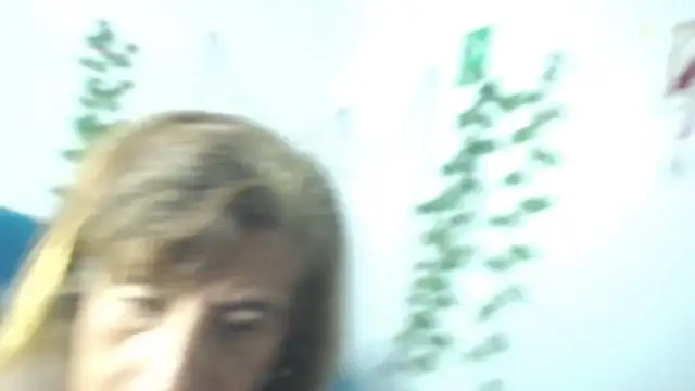 Snapshot of DominaLeona chatting on October 17, 2025, 8:32 pm DominaLeona online show from October 17, 2025, 8:32 pm