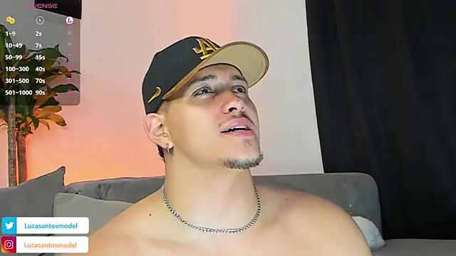 Snapshot of lucasanto_ chatting on March 5, 2025, 8:21 am lucasanto online show from March 5, 2025, 8:21 am