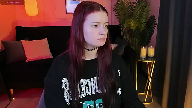 Lily Moonlight online show from March 1, 2026, 7:19 am