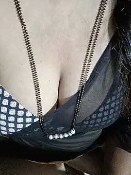 Snapshot of Beautyy38 chatting on June 4, 2026, 3:11 am Beautyy38 online show from June 4, 2026, 3:11 am