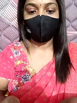 Snapshot of Renuma chatting on April 1, 2026, 6:48 am Renuma online show from April 1, 2026, 6:48 am