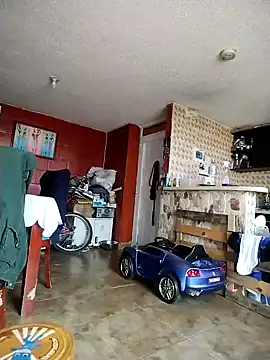 Im Alma  online show from March 11, 2025, 1:12 pm