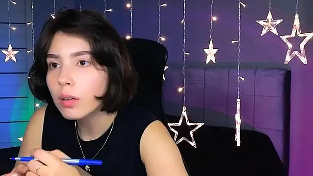 Snapshot of Stacy_Gonzales_ chatting on October 22, 2025, 12:26 pm Stacy Gonzales online show from October 22, 2025, 12:26 pm