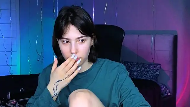 Stacy Gonzales  online show from March 24, 2026, 8:03 am