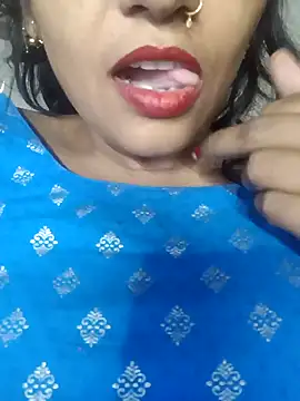 Snapshot of Wifesuman40 chatting on December 18, 2024, 4:31 am Wifesuman40 online show from December 18, 2024, 4:31 am