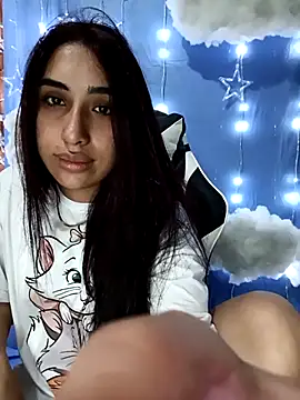 ifeelverywet andhot online show from November 25, 2025, 2:06 pm