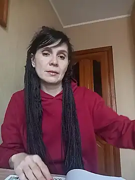 Francenia lolis online show from March 19, 2025, 7:18 am