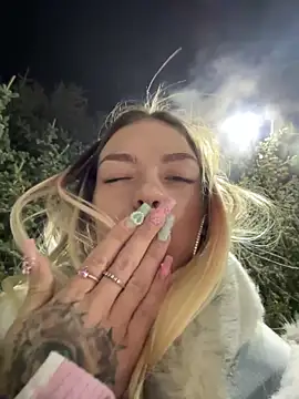 -Sexy Barbie- online show from February 18, 2025, 5:53 am