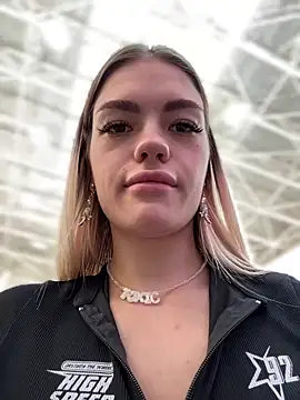 -Sexy Barbie- online show from February 27, 2025, 10:01 am