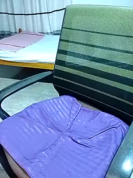 Snapshot of juliya_Les chatting on September 11, 2025, 1:44 pm juliya Les online show from September 11, 2025, 1:44 pm