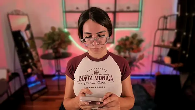 Snapshot of electra_goddes chatting on November 10, 2025, 10:26 pm electra goddes online show from November 10, 2025, 10:26 pm