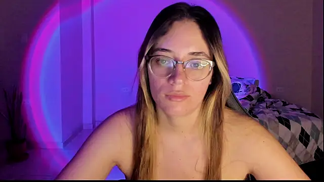 atenas 05  online show from November 18, 2025, 9:34 am